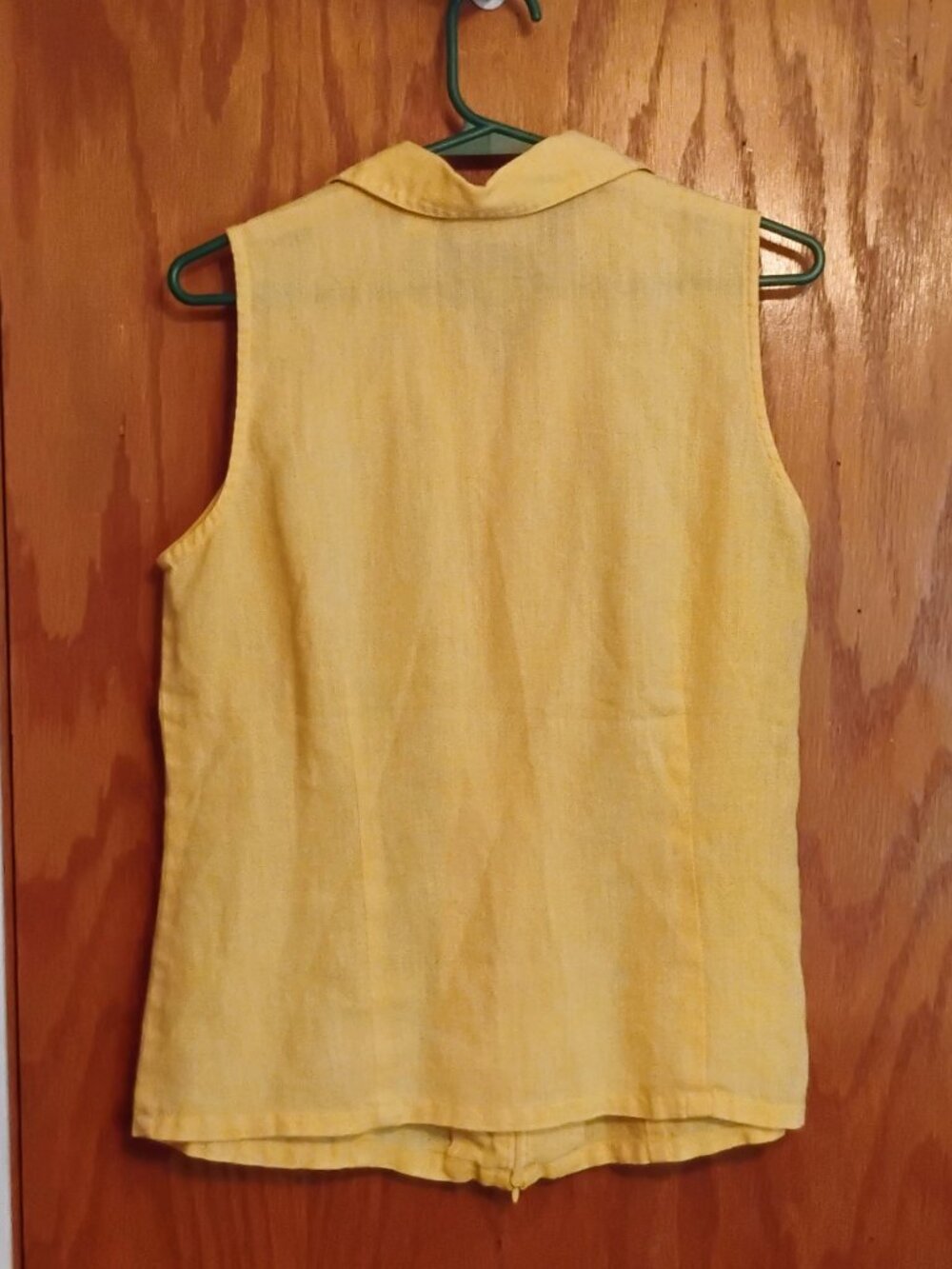 Liz Claiborne Yellow Linen Top - Picture 2 of 2
